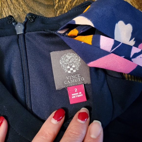 Vince Camuto Colorful Navy Pink Orange Halter w/ Keyhole Maxi Dress w/ Sash sz 2 - Picture 6 of 15